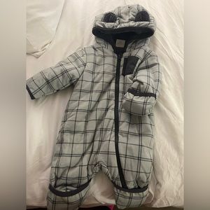 Baby clothes
